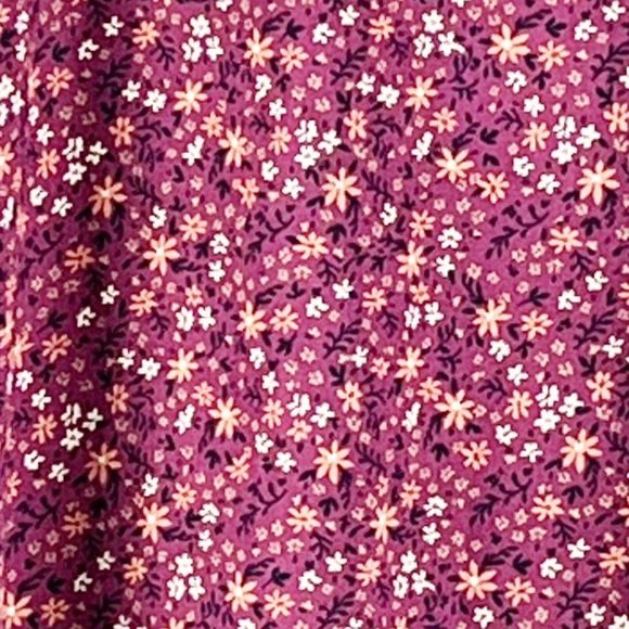 2/$20 Cameo Ditsy Floral Dolman Top 4X - Picture 5 of 5